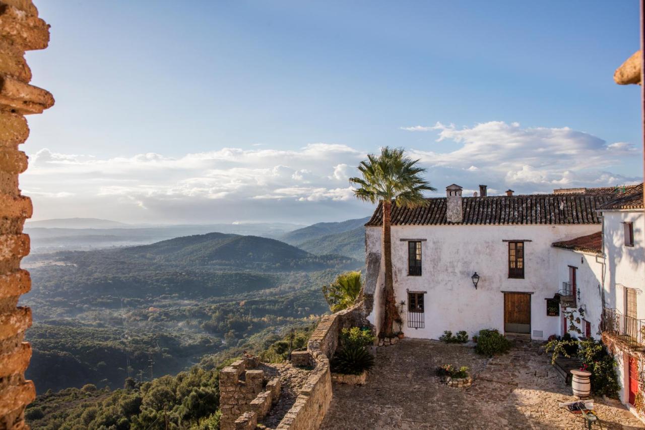 Hotel Tugasa Castillo De Castellar كاستيلار دي لا فرونتيرا المظهر الخارجي الصورة
