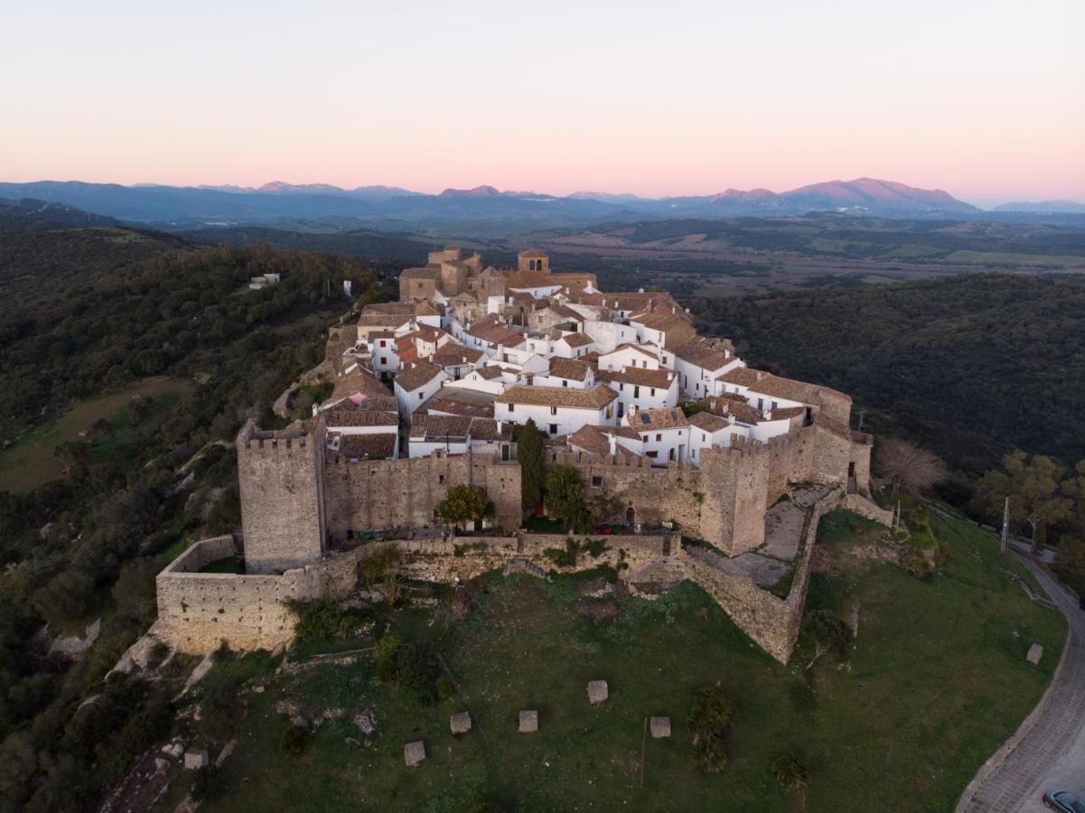 Hotel Tugasa Castillo De Castellar كاستيلار دي لا فرونتيرا المظهر الخارجي الصورة